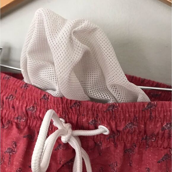 Rod & Gunn | men’s red flamingo swim trunks | size medium - Picture 4 of 8